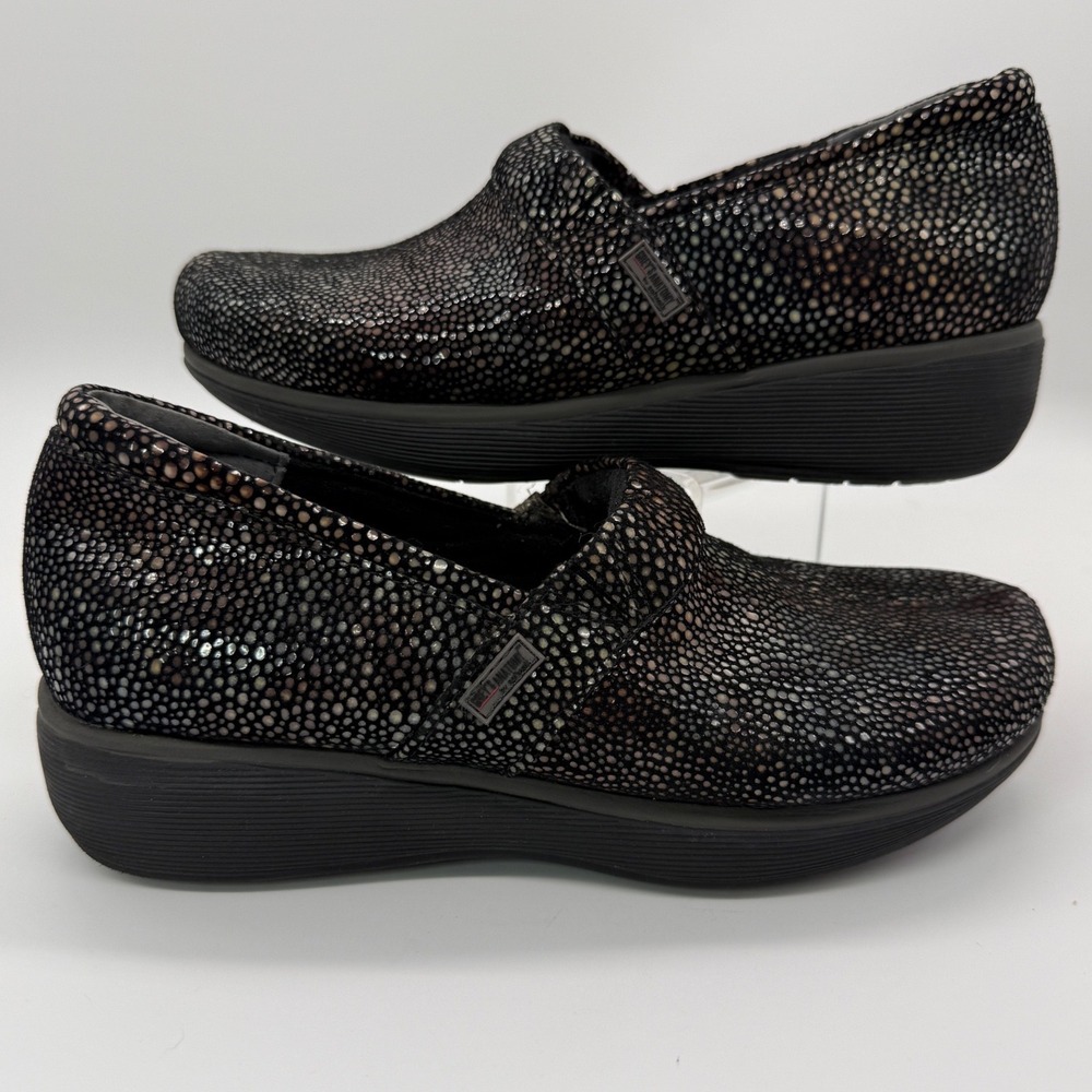 Greys Anatomy SoftWalk Meredith Clogs Womens 7M Black Silver Stingray Nursing